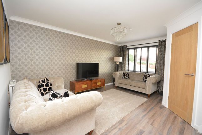 31 Rankin Crescent, Bonnybridge photo 2