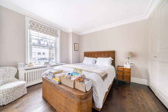 Semi-detached house for sale in Fulham Park Gardens, London