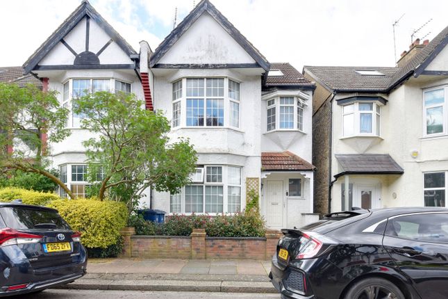 Thumbnail Flat for sale in Chandos Road, East Finchley