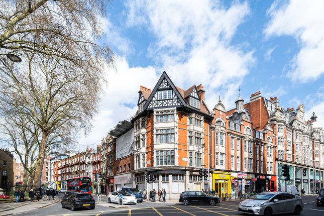 Thumbnail Flat to rent in Kensington High Street, High Street Kensington, London