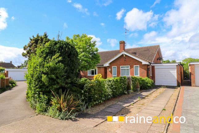Thumbnail Bungalow for sale in Church Close, Codicote