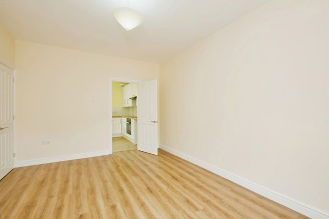 44A, Taunton photo 4