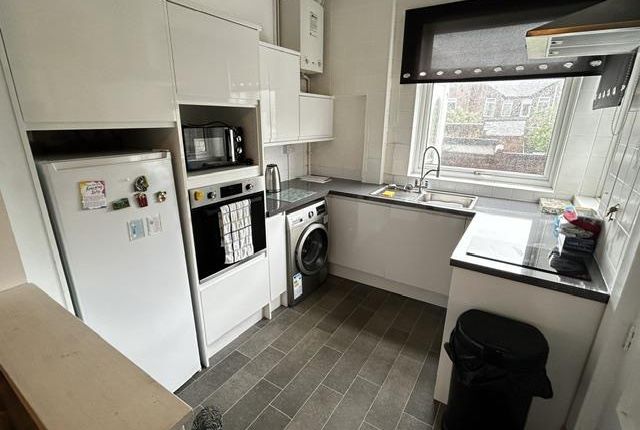 21, Manvers Road, Mexborough photo 4