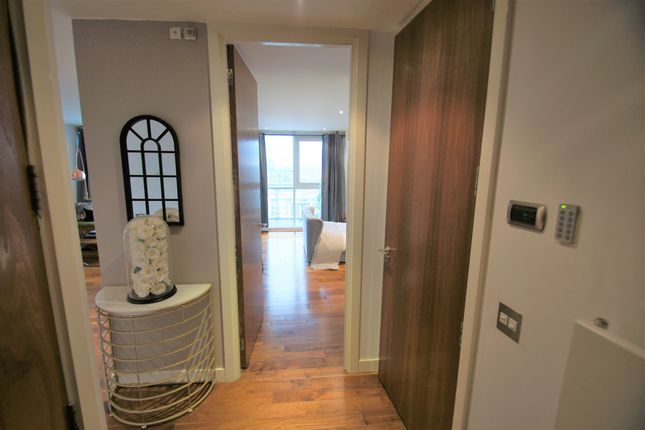 Flat for sale in Clowes Street, Salford