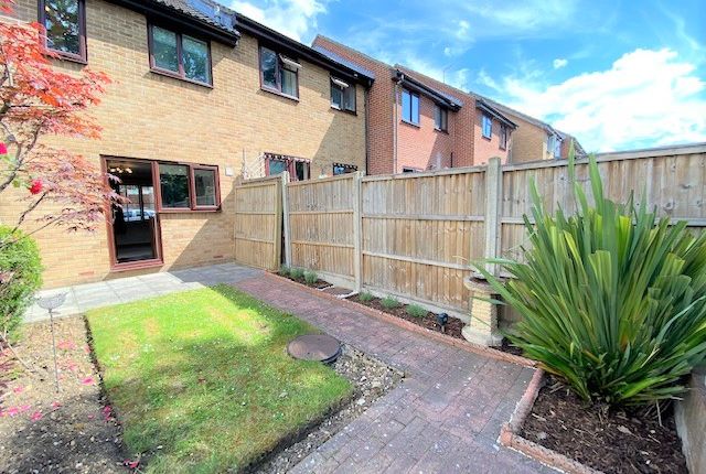 14, Harlequin Grove, Fareham photo 5