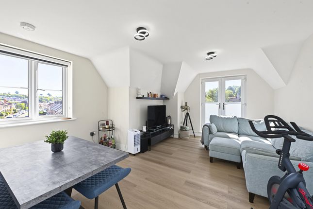 8 Midsummer Place, Asheridge Road, Chesham photo 3
