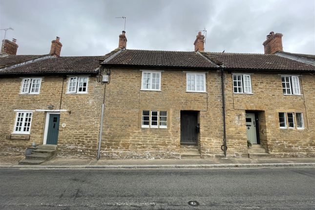 2-bed house on 21, Middle Street, North Perrott, £190,000