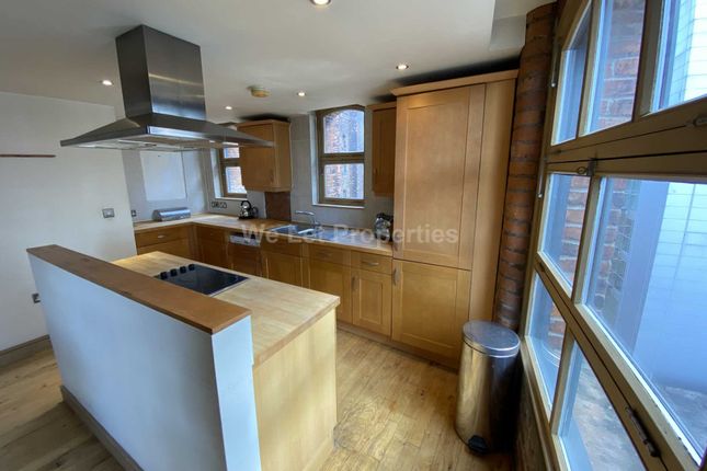 Flat to rent in Textile Apartments, Blackfriars Street