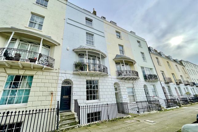 Thumbnail Terraced house for sale in Wellington Square, Hastings