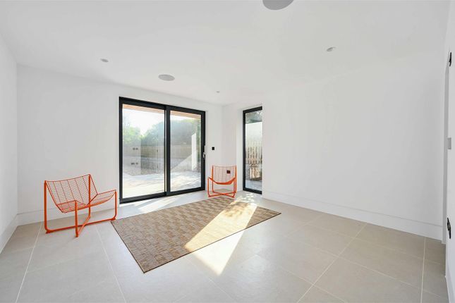 Beach End - Tn354Eh (33).Jpg