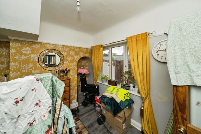 62, Everest Road, Birkenhead photo 4