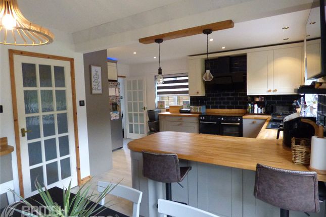 12, Dening Close, Somerset photo 4