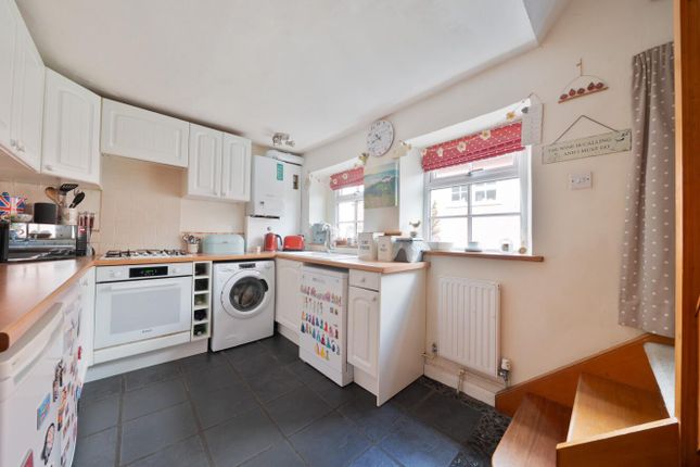 11, Coldharbour, Cullompton photo 4