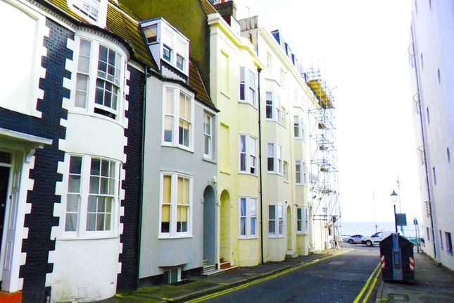 Thumbnail Terraced house to rent in Camelford Street, Brighton