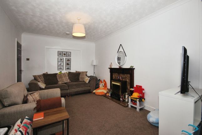 124, Landor Road, Leamington Spa photo 3