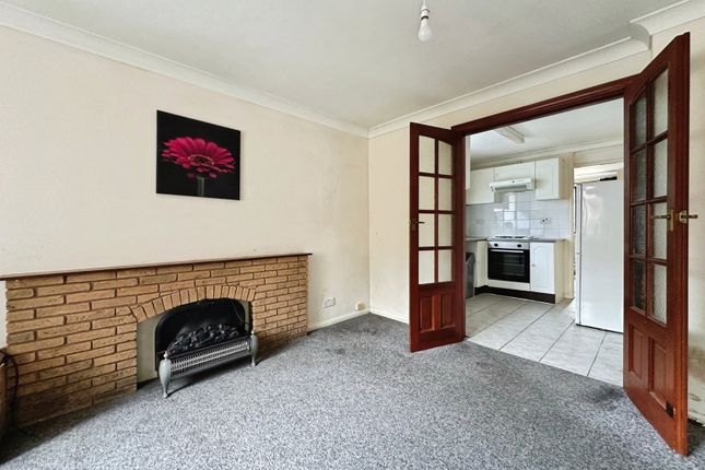 10a, Aldersley Road, Tettenhall, Wolverhampton photo 3