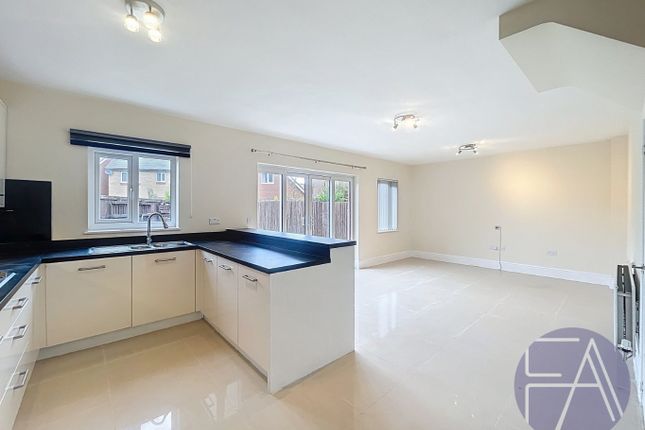 36 Sanderling Drive, Banks, Lancashire photo 4