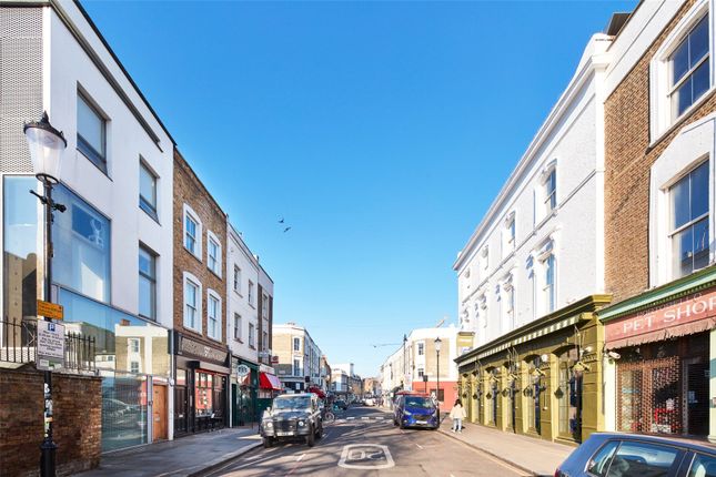 Flat for sale in Portobello Road, North Kensington, Kensington &amp; Chelsea