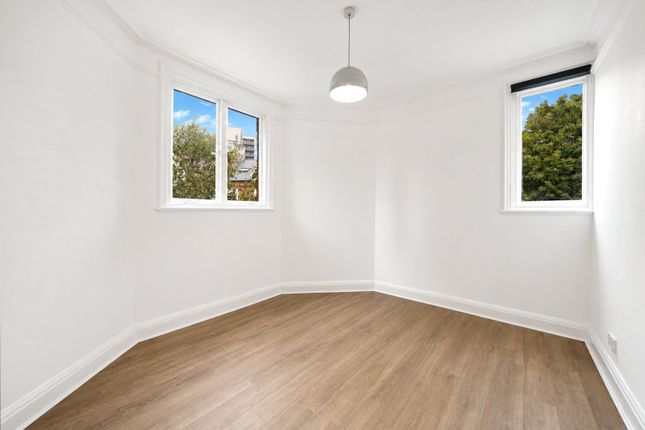 Flat 3, 1, Dartmouth Road, London photo 4