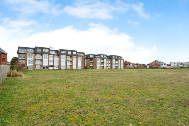 Thumbnail Flat for sale in Silhouette Court, Southwood Road, Hayling Island, Hampshire