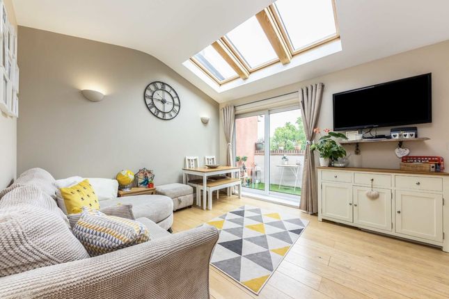 Flat for sale in Brewster Place, Kingston Upon Thames