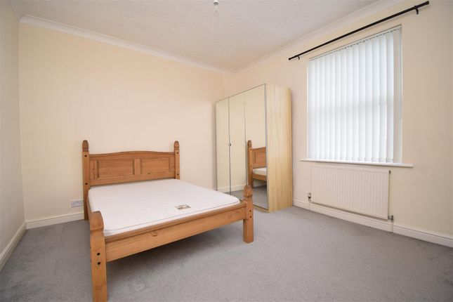 Terraced house to rent in Turton Street, Wakefield