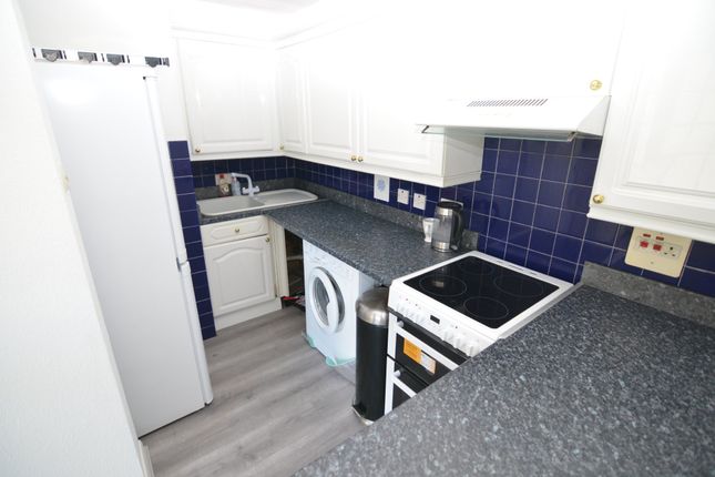 11, Adams Square, Bexleyheath photo 4