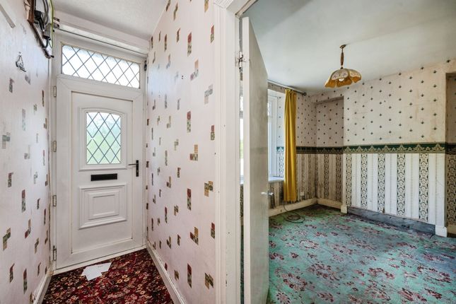 16, Bryn Terrace, Neath photo 2