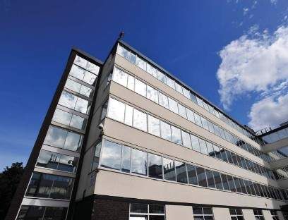 Office to let in Crosby Road North, Liverpool