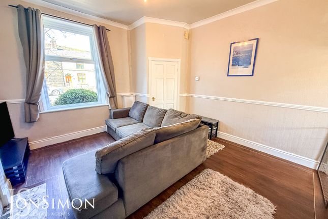 215, Bolton Road West, Bury photo 4