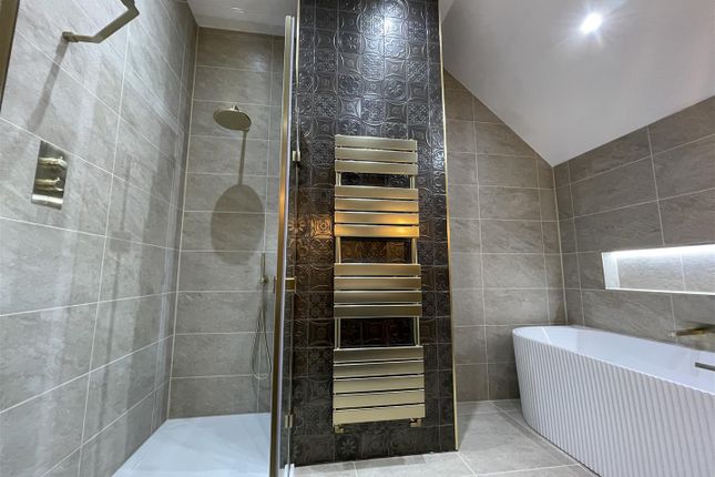 Bathroom View Six