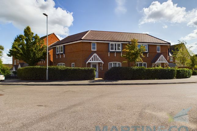7, Thompson Drive, Storrington photo 2