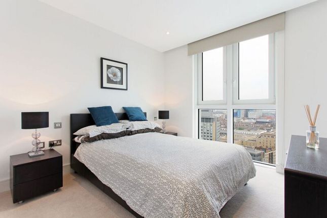 Flat to rent in Altitude Point, London