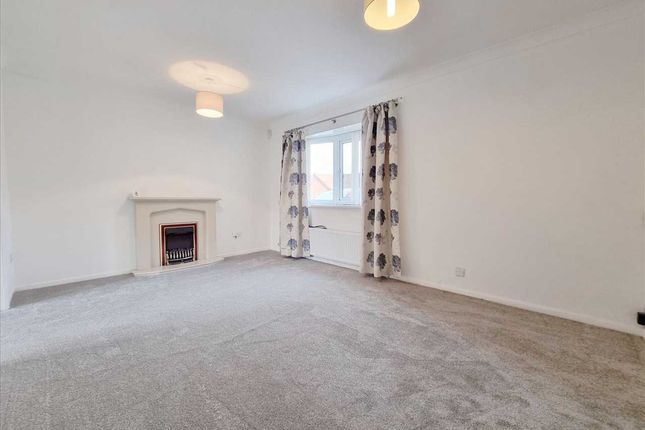 9, Claybergh Drive, Sleaford photo 2