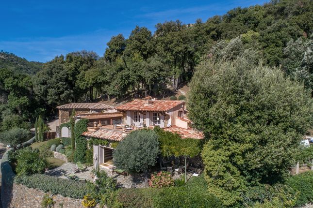Property for sale in La Garde Freinet, Var, Provence-Alpes-Côte d`Azur, France