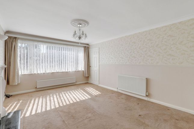 4 Ascot Close, Nottingham photo 2