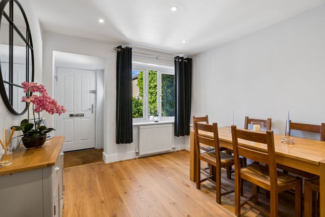 95 Westborough Road, Maidenhead photo 4