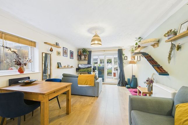 26, Watersmead Parc, Falmouth photo 2