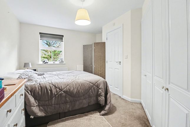 56 Mescott Meadows, Southampton photo 4