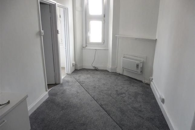 Studio to rent in Wyndham Place, Plymouth PL1