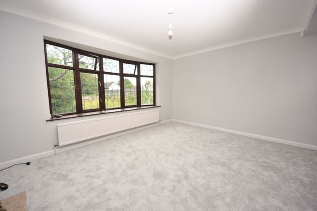 197, Collier Row Lane, Romford photo 5