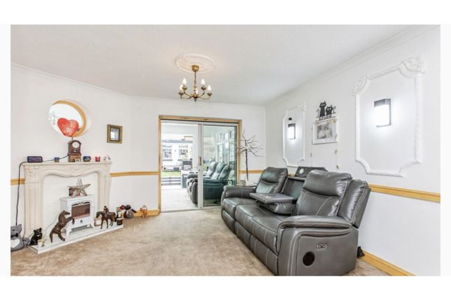 Wellington Avenue, Westcliff-on-Sea photo 3