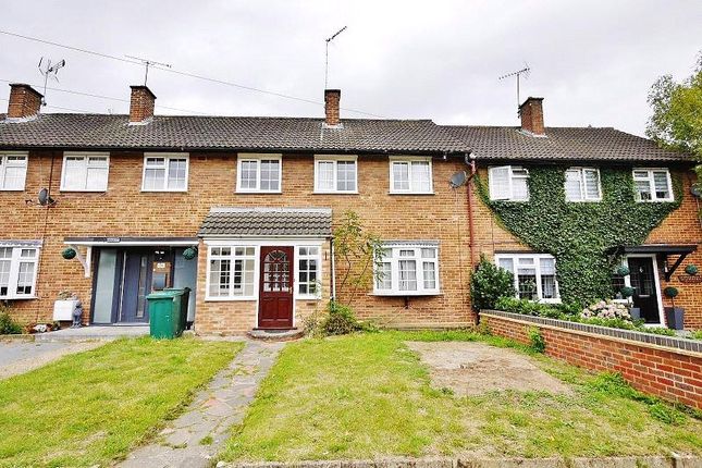 Thumbnail Terraced house to rent in Knights Way, Brentwood