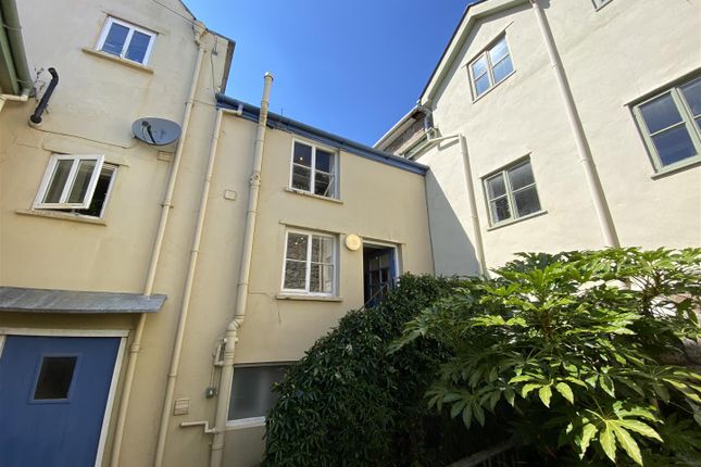 Maisonette to rent in The Back, Chepstow