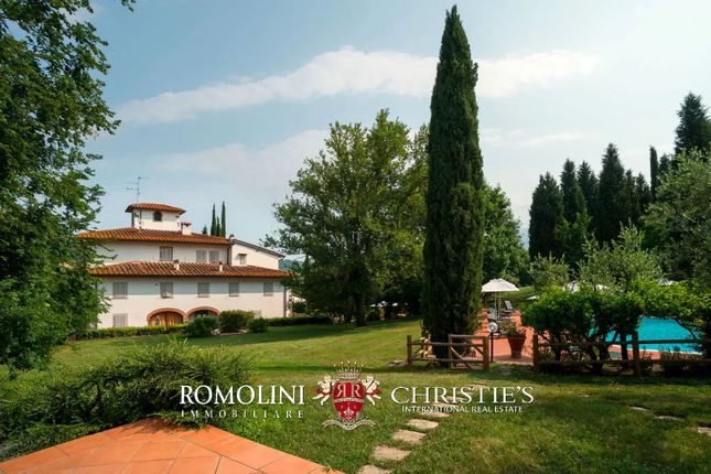 Thumbnail Villa for sale in Reggello, 50066, Italy