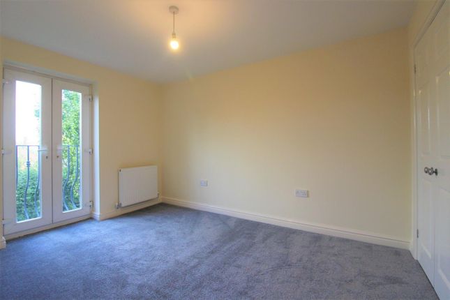 Flat 4, Wimbledon House, Billingham photo 5