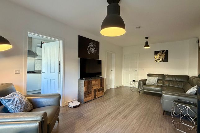 24 Fieldmouse Way, Glasgow photo 5