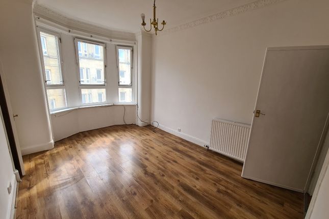 Thumbnail Flat to rent in Well Street, Paisley, Renfrewshire