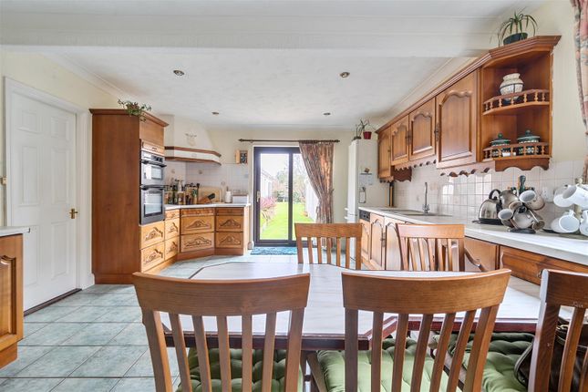 41, Portchester Road, Fareham photo 4