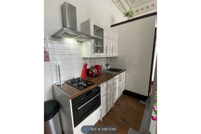 Paisley Road West, Studio, Glasgow photo 5